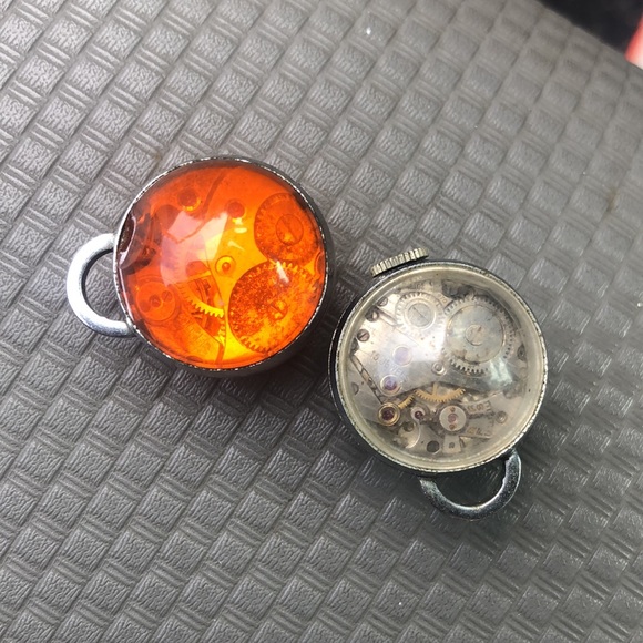 VINTAGE Gumball Watches for bracelet or Necklace - Picture 2 of 4